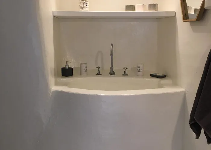 La Maison De Bella Λεύκες