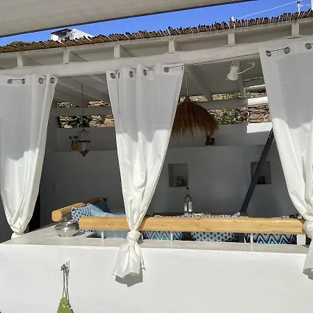 La Maison De Bella Ferienhaus