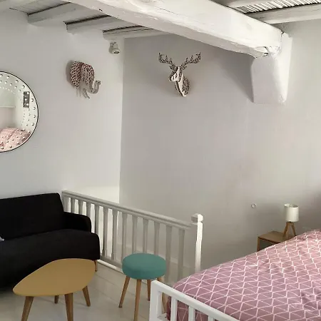 La Maison De Bella Ferienhaus *